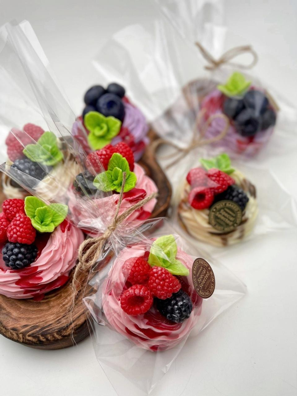 Мыло «Безе с ягодами»