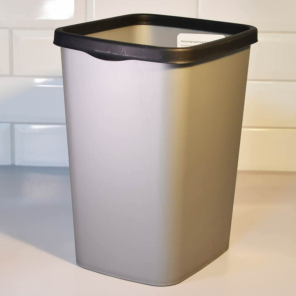 Ведро для мусора 9/10л с фиксатором "Tandem", серый металлик/черный