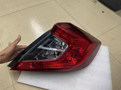 Задний правый фонарь для Honda Civic 2016-2021, оригинал,