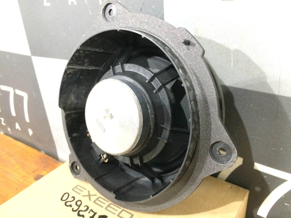 Динамик низкого тона Chery Exeed Новый Оригинал 703000407AA