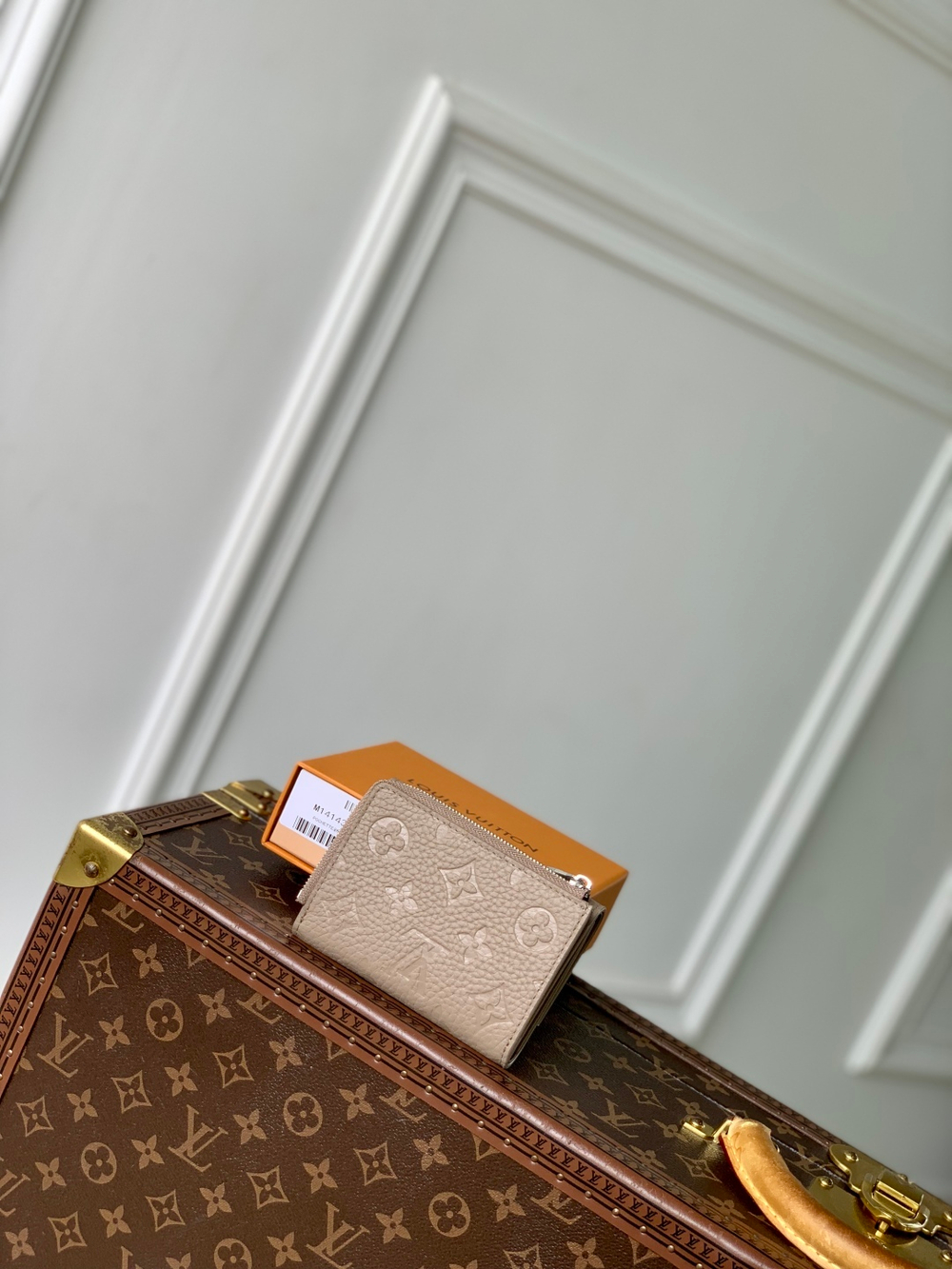 Louis Vuitton Slender Pilot