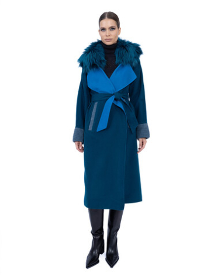 Женское кашемировое пальто изумрудного цвета