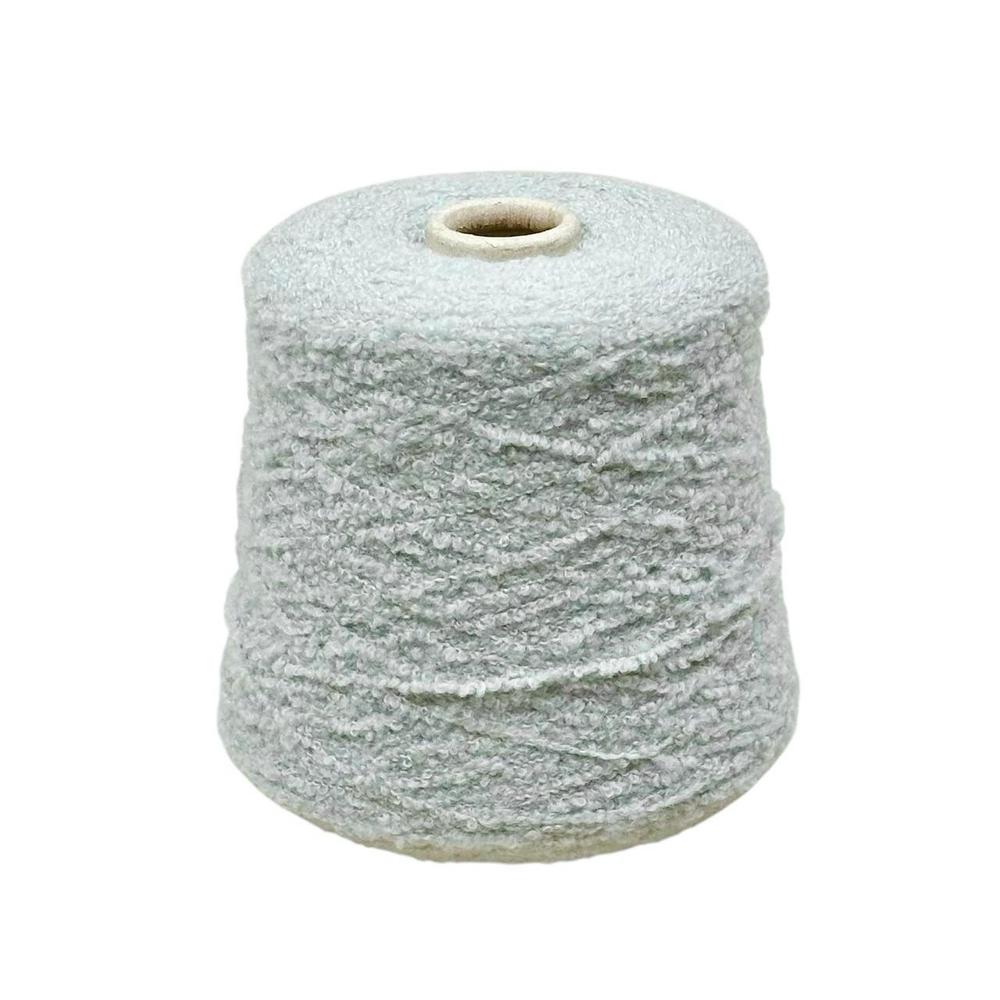 Baby Yak Boucle, Filati Naturale, 25% як 60% меринос 13% ра 2% эластан, 450 м./100 гр.