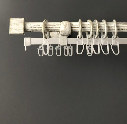 Карниз кованый рифленый Куб Ост d16 мм двухрядный со второй направляющей, цвет белое золото