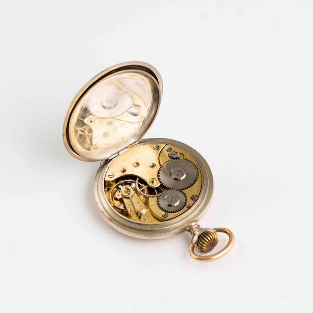 Швейцарские карманные часы OMEGA