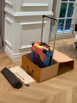 Louis Vuitton Horizon 55