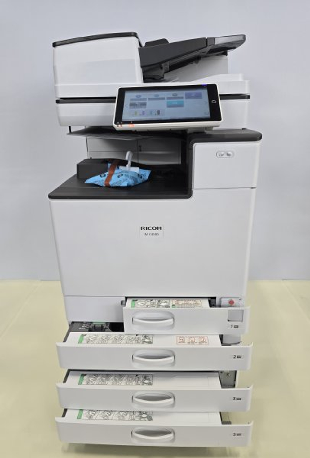 МФУ Ricoh IM C4500A + DADF + кассета 2x550 (восстановленный)