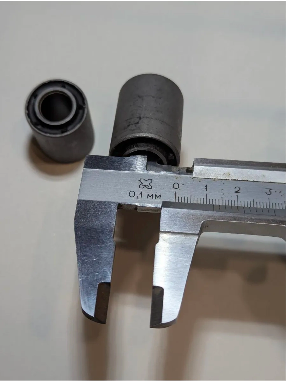 +t Сайлентблоки заднего маятника на скутер