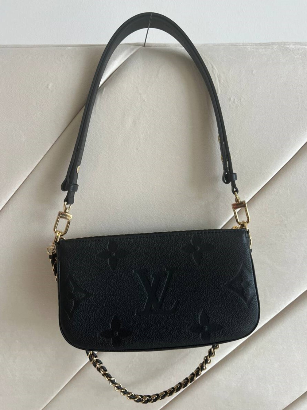 Сумка Louis Vuitton Multi Pochette