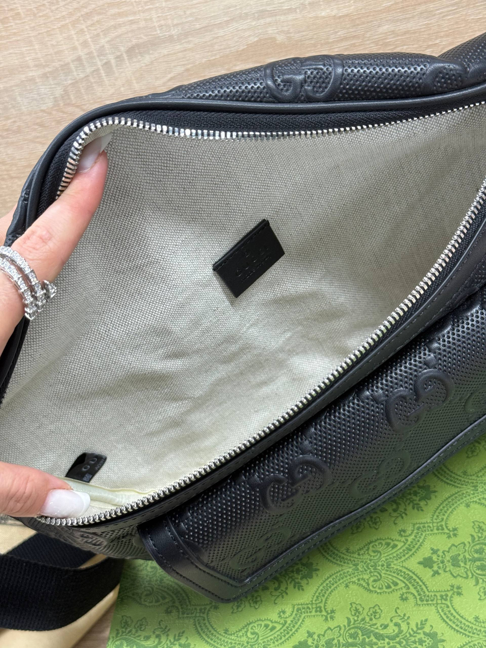 Поясная сумка Gucci