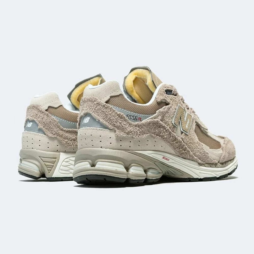 кроссовки New Balance 2002R Protection Pack - Beige