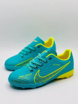 Детские бутсы Nike Football