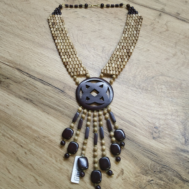 Колье-амулет Венера, дерево, цвет светло-кор., вишневый, 45 смр