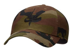 Теннисная кепка Nike Sportswear Heritage86 Camo Hat - medium olive/black