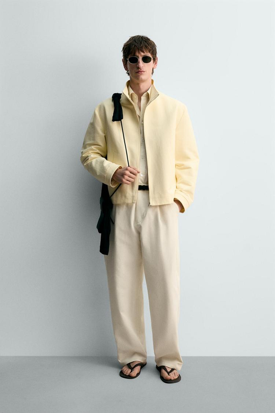 ZARA БРЮКИ ПРЯМОГО КРОЯ СО СКЛАДКАМИ - LIMITED EDITION, ЖЕЛТОВАТО-БЕЛЫЙ