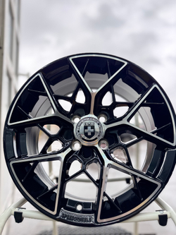 Диск Литой HRE Style FF10 7.0 х R15 4x100 ET35 BMF