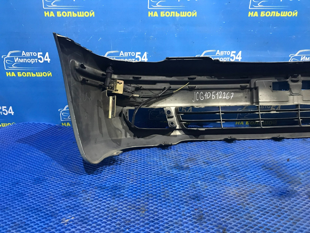 Бампер передний TOYOTA PROGRES 2001-2007