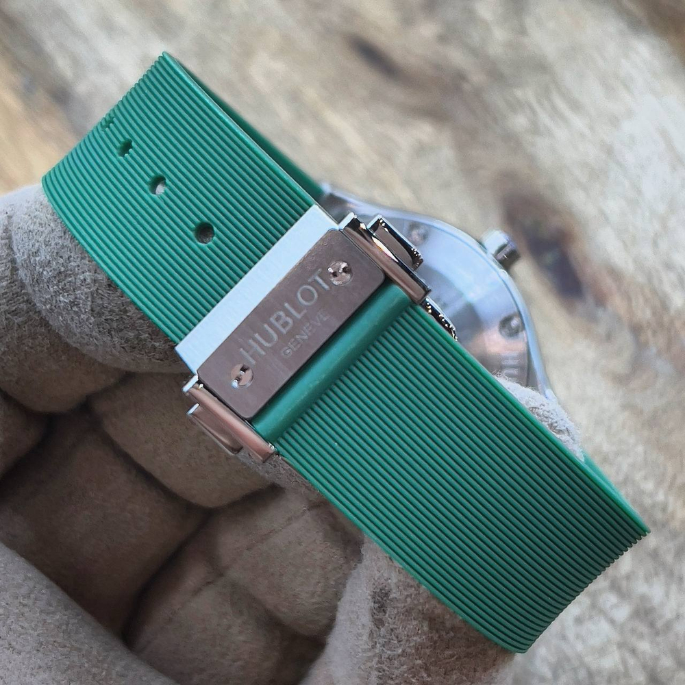 Часы Hublot