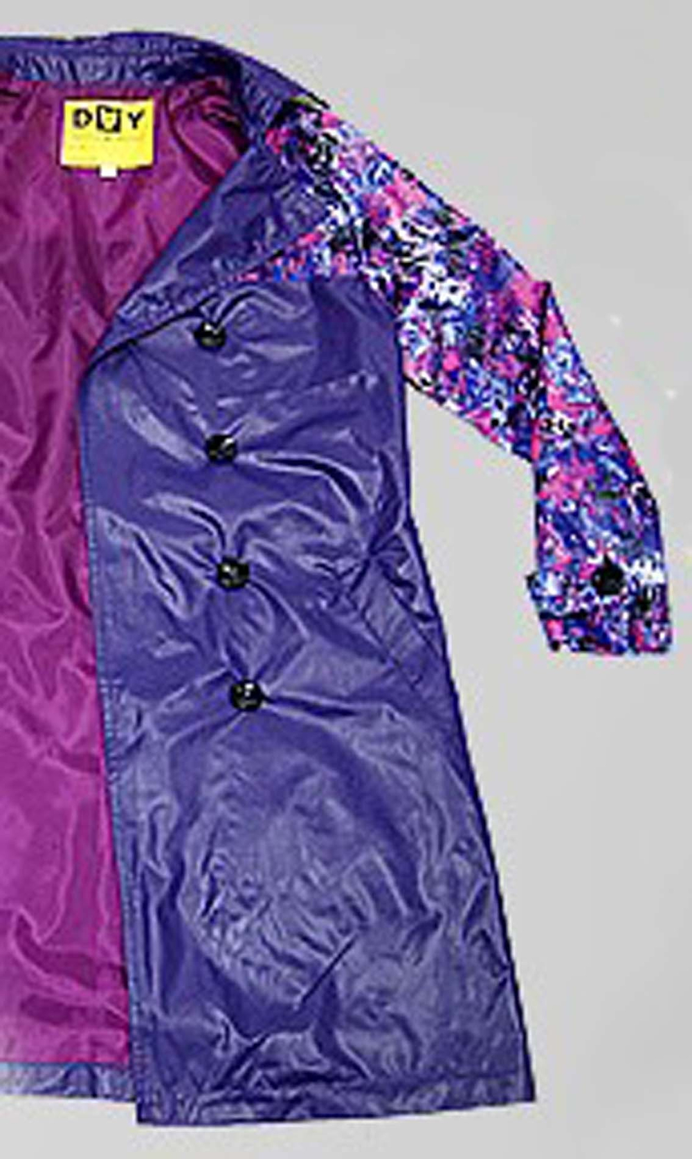 DAY Плащ для девочки V2011 фиолетовый с цветочным принтом