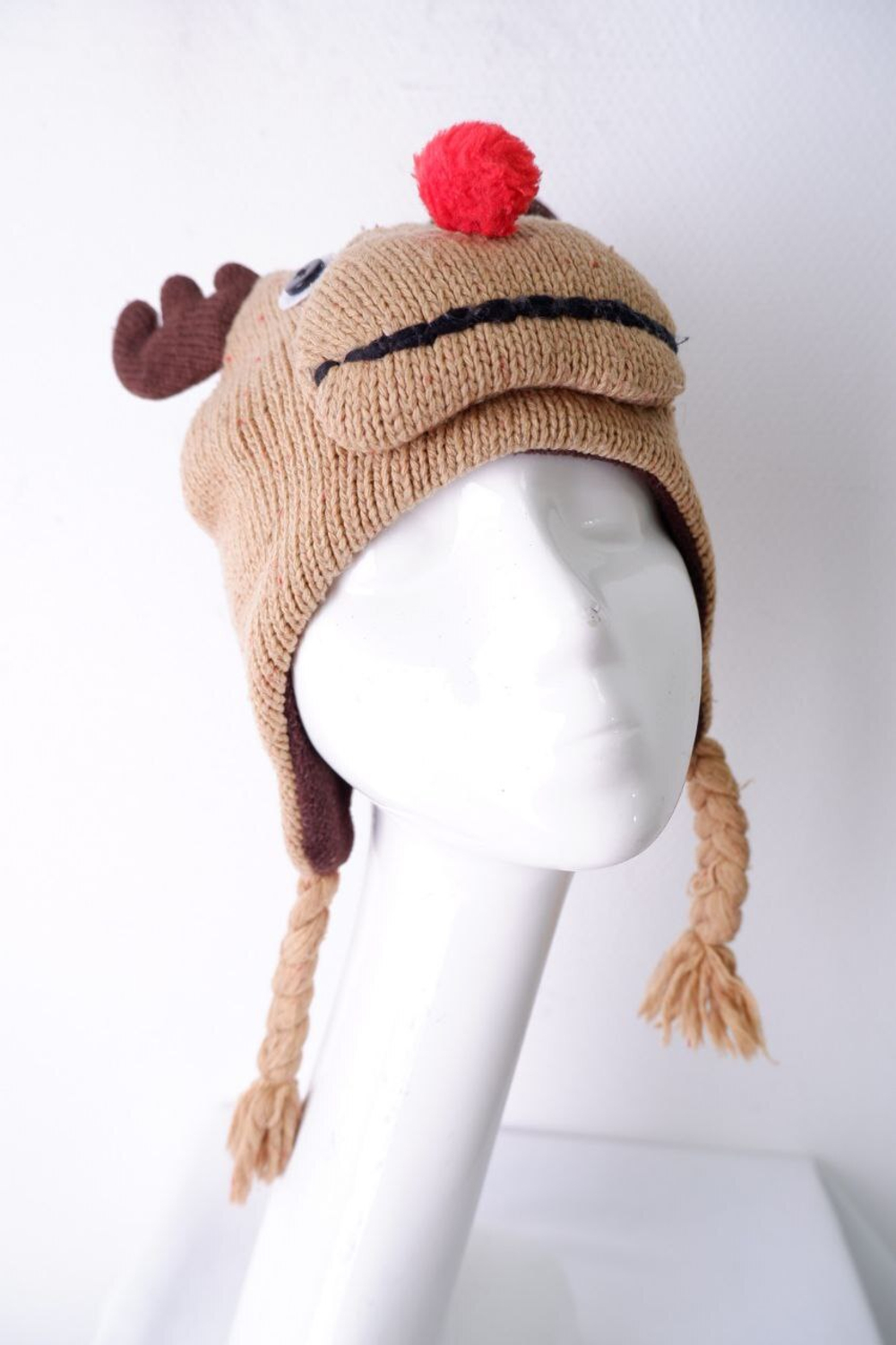 Шапка забавная