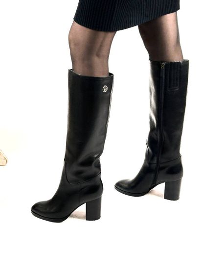 Сапоги женские