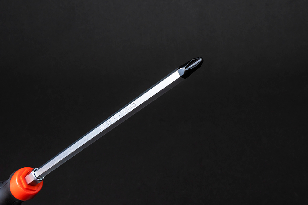 Отвертка крестовая силовая PH3х200 CS-30.7.4