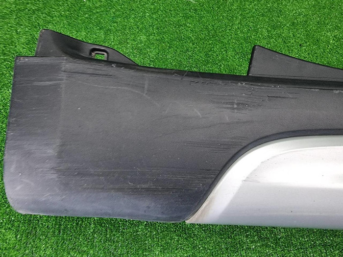 Накладка порога правая Mini Countryman F60 (16-23)