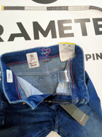 Джинсы женские зауженные STREET ONE slim fit Цвет темно-голубой с эффектом потертости. Размер 27/32 примерно 44/46 русский
