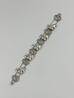 Браслет Пасхальные кролики в серебряном цвете