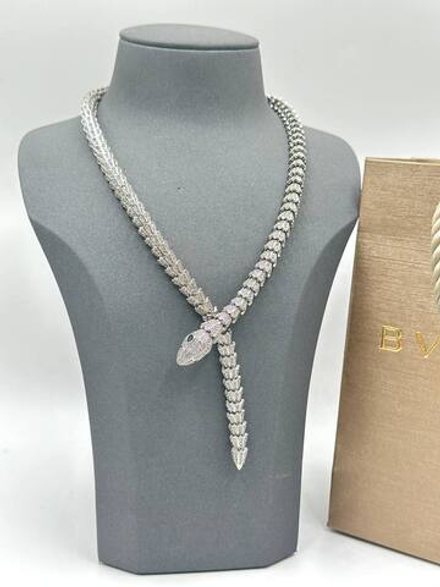 Колье Bvlgari