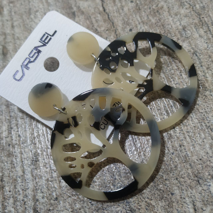 Серьги-гвоздики Murena древо в круге цвет бежевый далматин