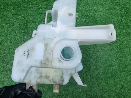 Бачок омывателя Toyota RAV 4 ca40 (2012-2015)