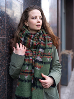 Шарф теплый с индейским орнаментом