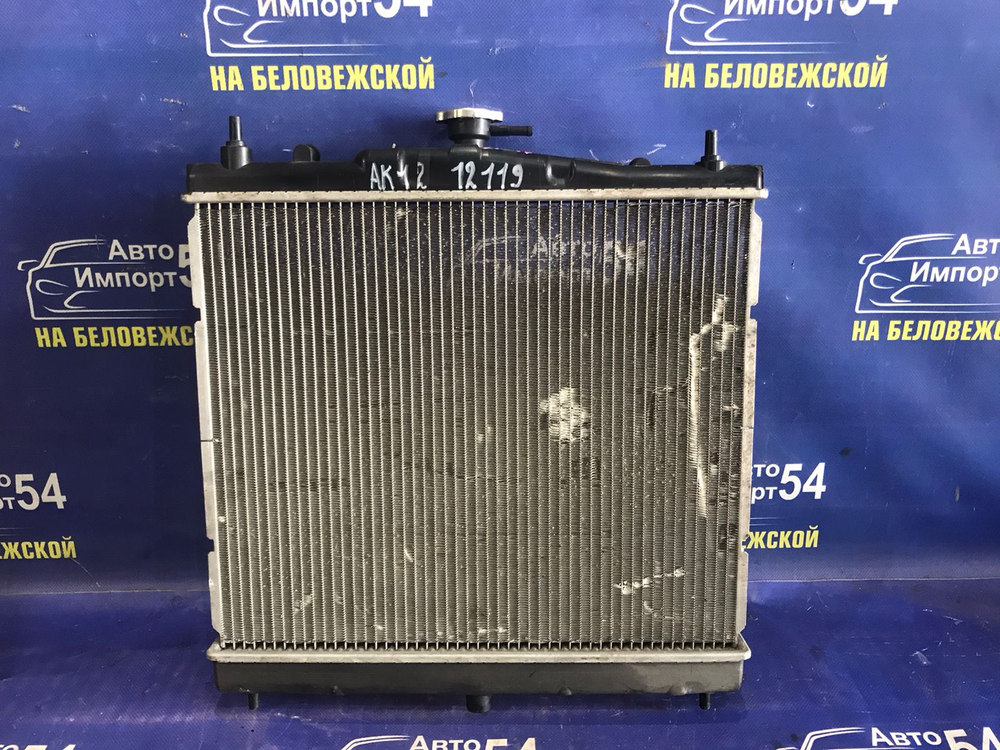 Радиатор двигателя NISSAN MARCH 2002-2010