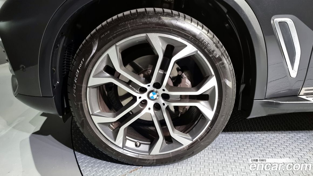 BMW X5 (G05) xDrive 40i xLine (11.2021)