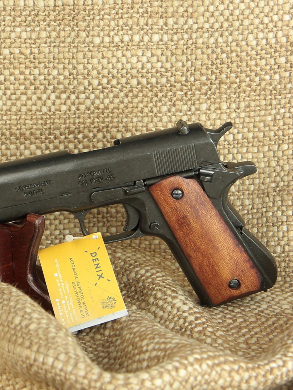 Denix Пистолет авт. "Кольт-45", 1911 г. в подарочном футляре