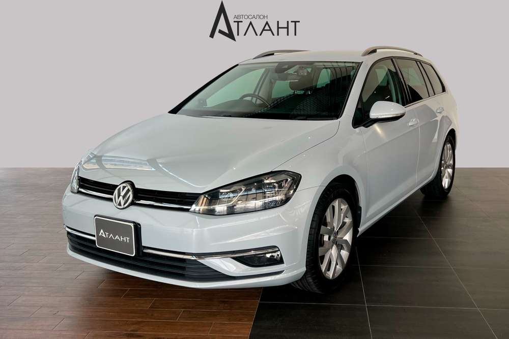 Volkswagen Golf, 2017 год