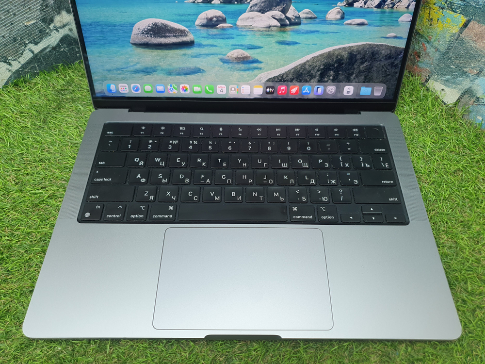 MacBook Pro A2779 14 , 2023, Retina M2/16Gb
