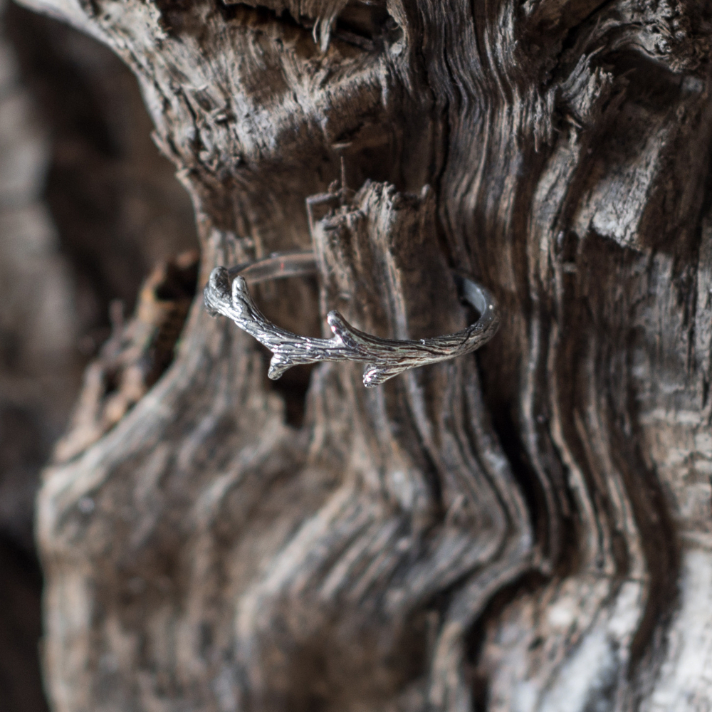 Кольцо веточка, серебро