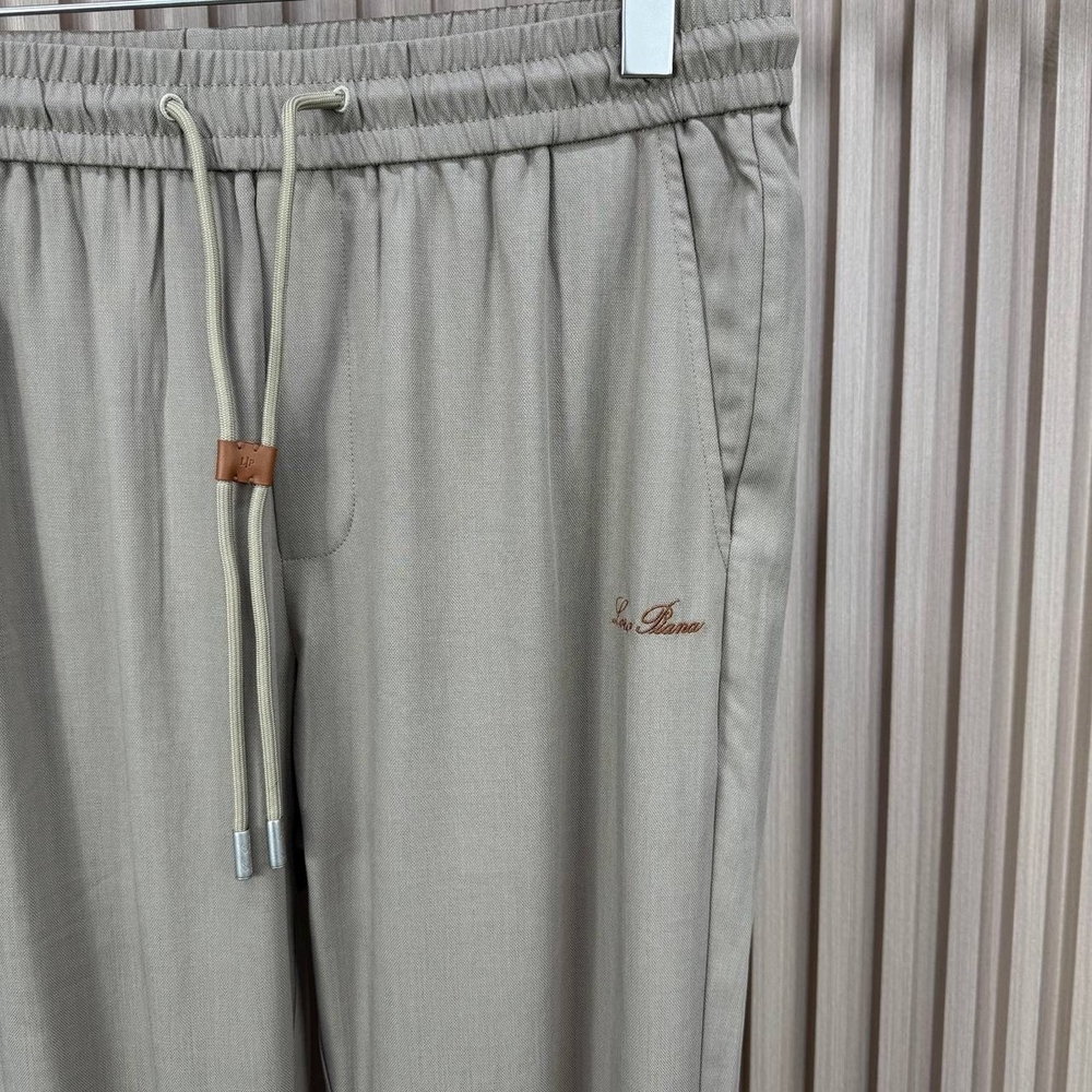 Льняной костюм Loro Piana