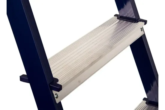 Лестница-стремянка "АЛЮМЕТ" 7-и ступенчатая стальная (М8407)