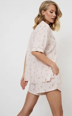 FREESIA Пижама женская с шортами