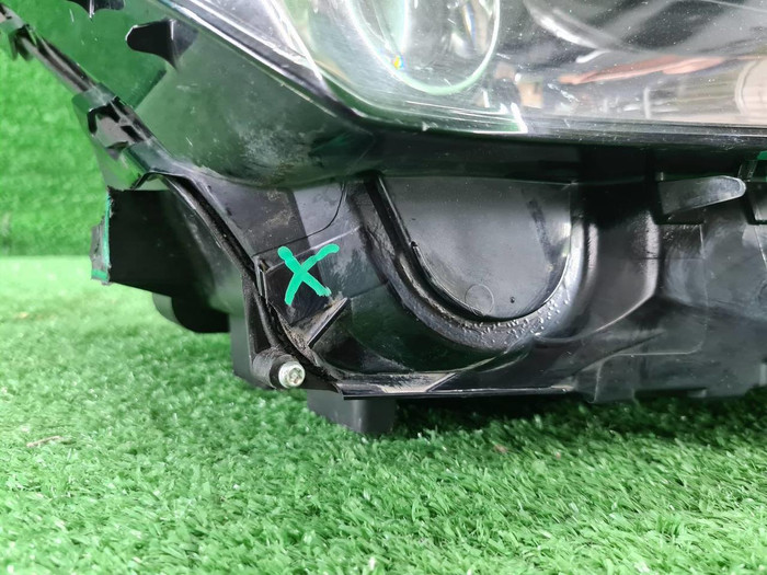 Фара правая Lexus NX 1 (2014-2017) LED