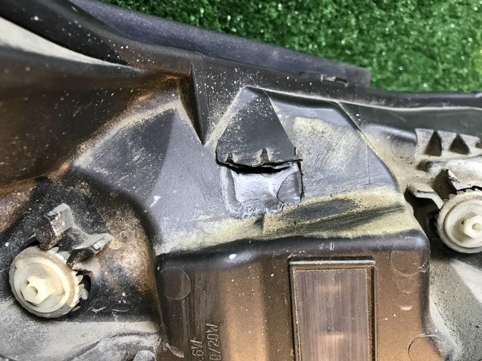 Битая Фара левая Subaru Outback 6 (2019-2022) LED