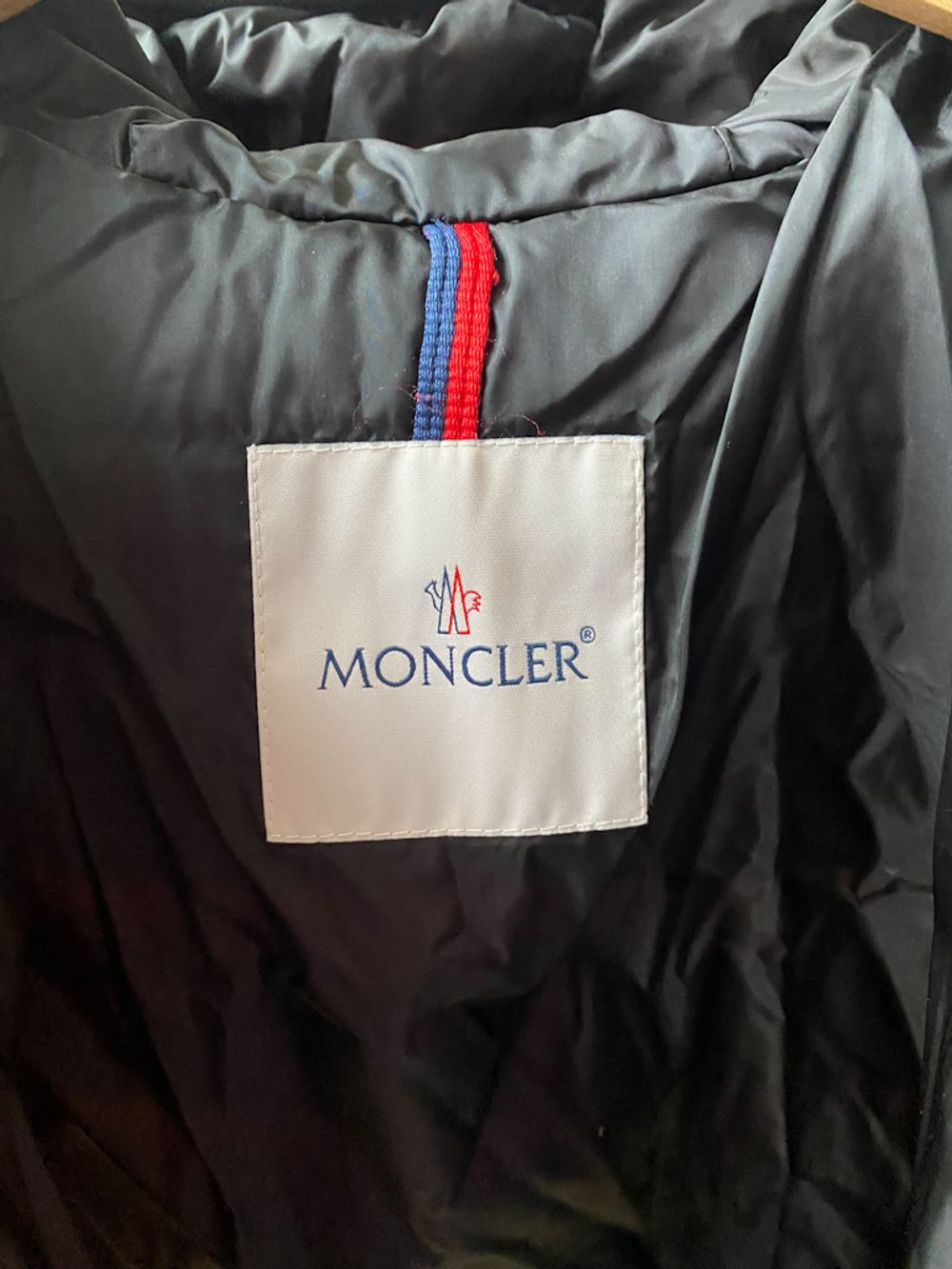 Пуховая куртка Moncler, 140