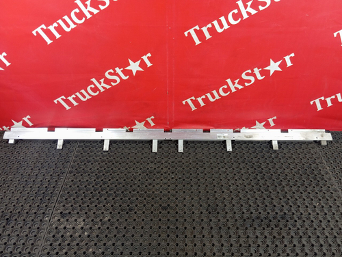 Солнцезащитная шторка