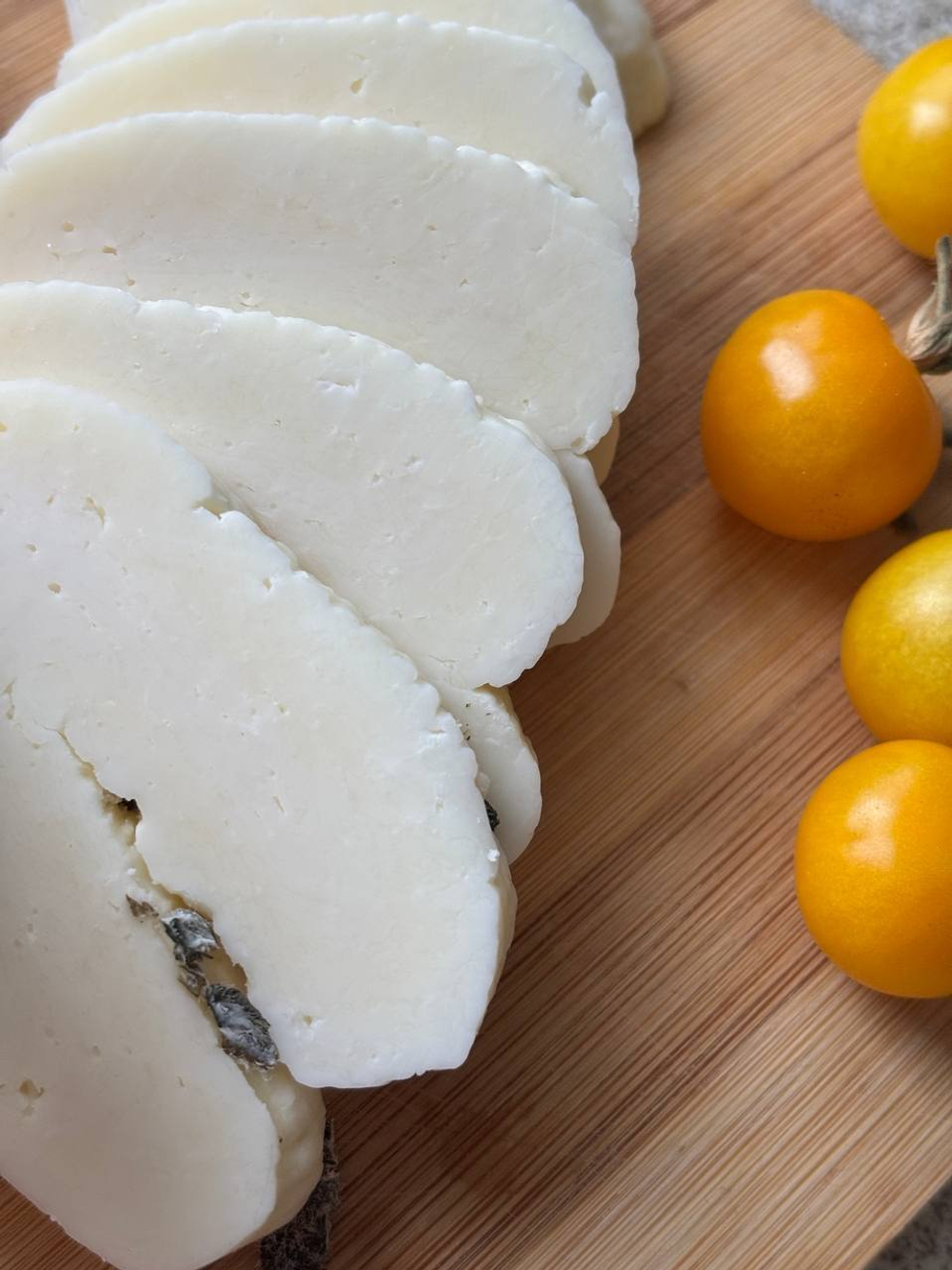 Сыр козий Халлуми