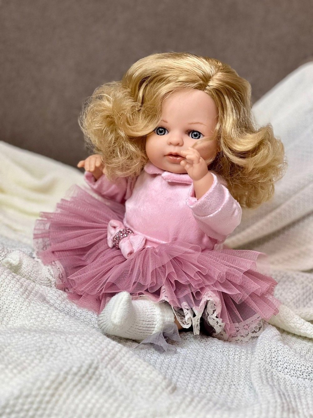 Кукла BERJUAN мягконабивная 40см Laura (1073)