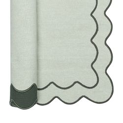 Салфетка под приборы с контрастным кантом зеленого цвета из коллекции Trendy Ruffles, 35х45 см