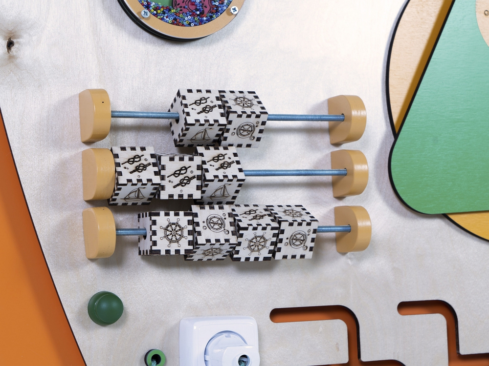 Бизиборд «Крум»